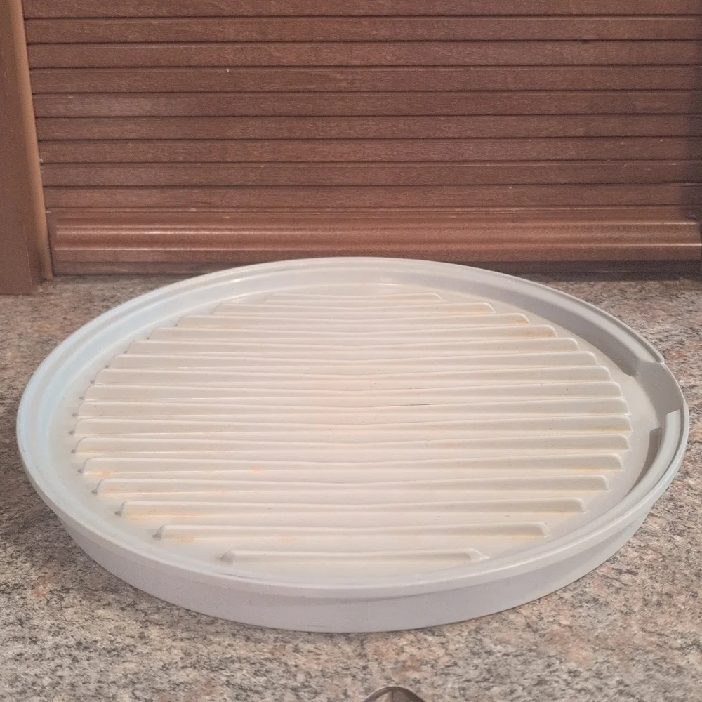 Vintage Nordic Ware Bacon Microwave Dish 10.75